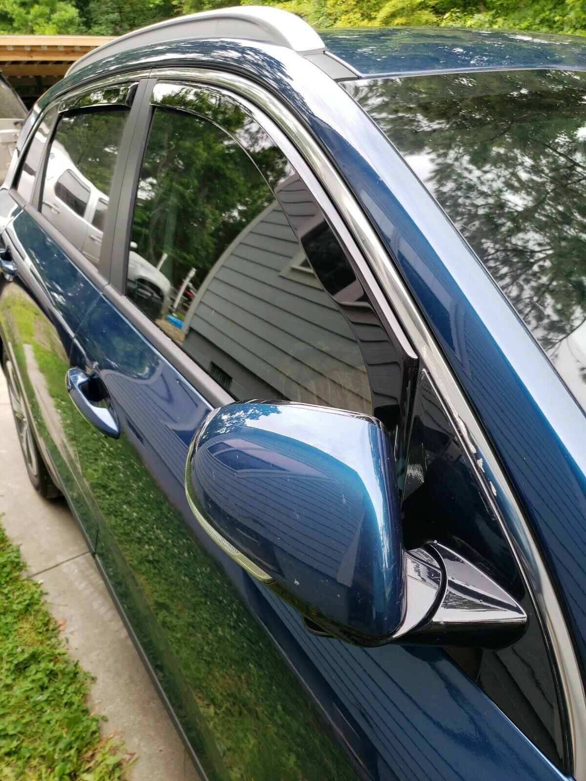 IN CHANNEL RAIN GUARDS FOR KIA NIRO EV 4PC SET IN DARK SMOKE (2019-2022)