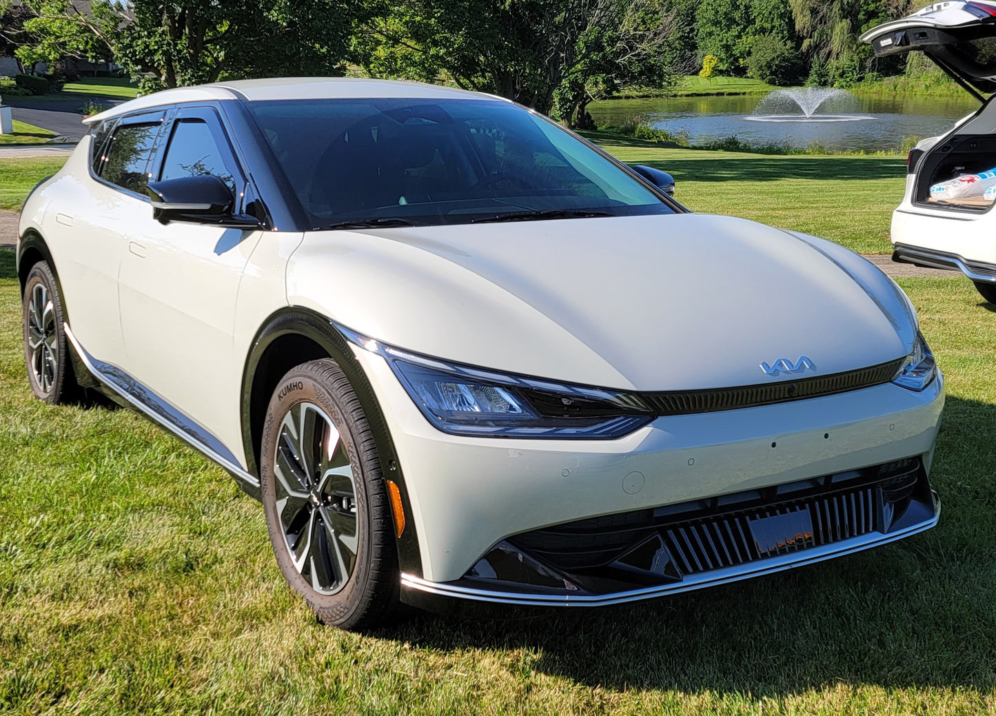 IN CHANNEL RAIN GUARDS FOR KIA EV6 4PC SET IN DARK SMOKE (2022-UP)