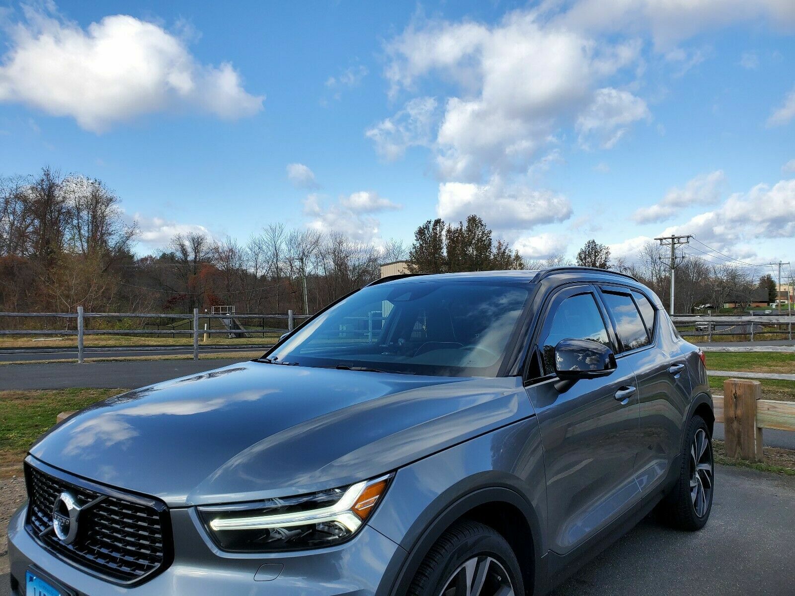 TEAM HEKO IN-CHANNEL VENT VISORS FOR VOLVO XC40 ( FULL SET)