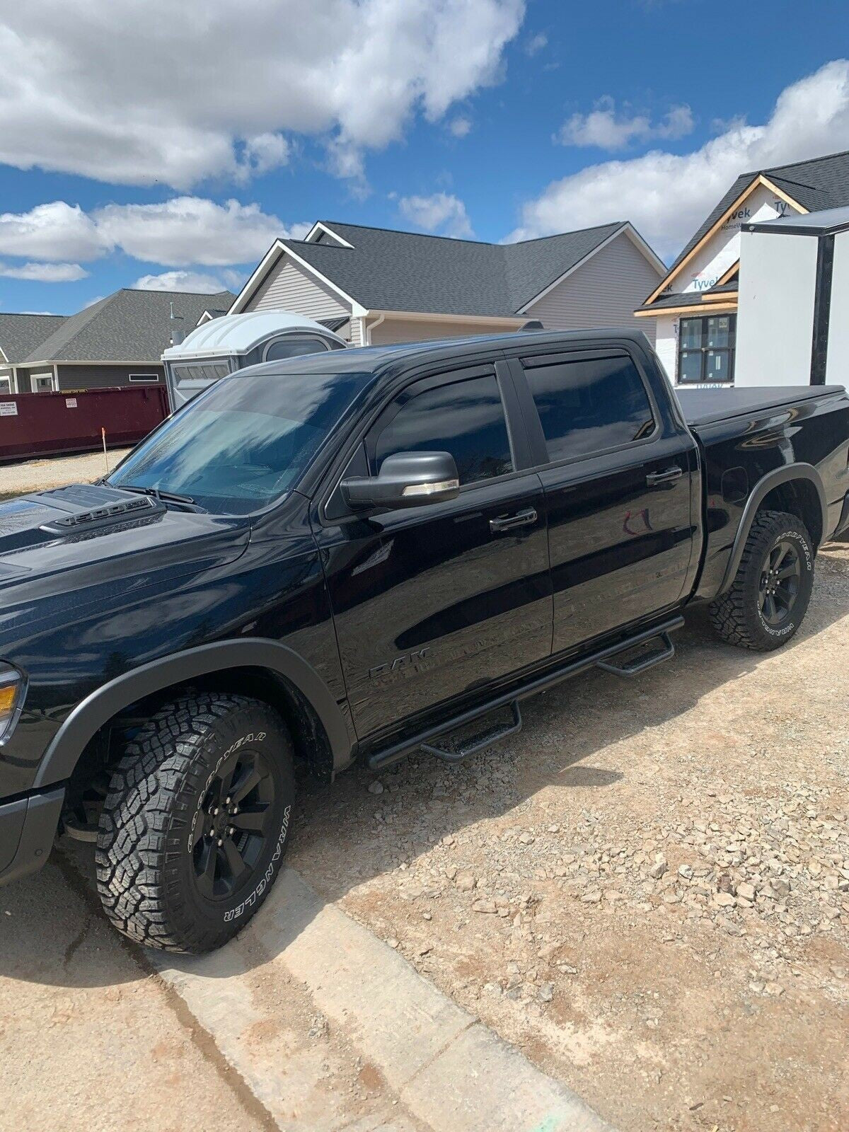 TEAM HEKO IN-CHANNEL VENT VISORS FOR TOYOTA TACOMA CREW CAB 4 DOOR 2016-2023