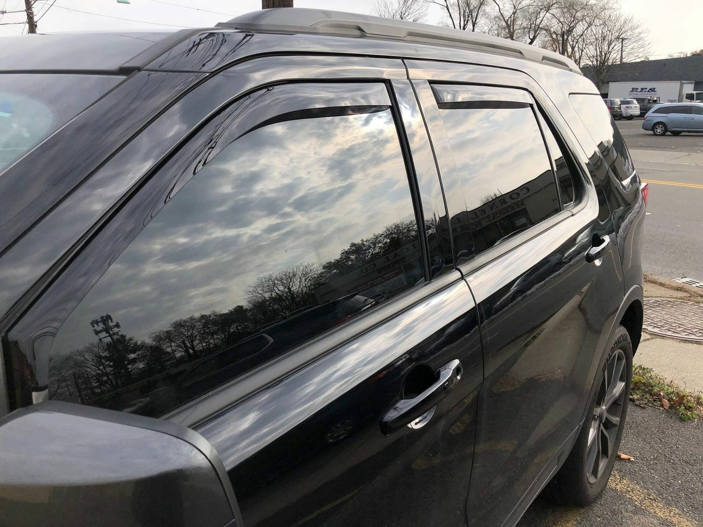 VW TIGUAN IN-CHANNEL RAIN GUARDS 2009-2017 ( 4 piece set)